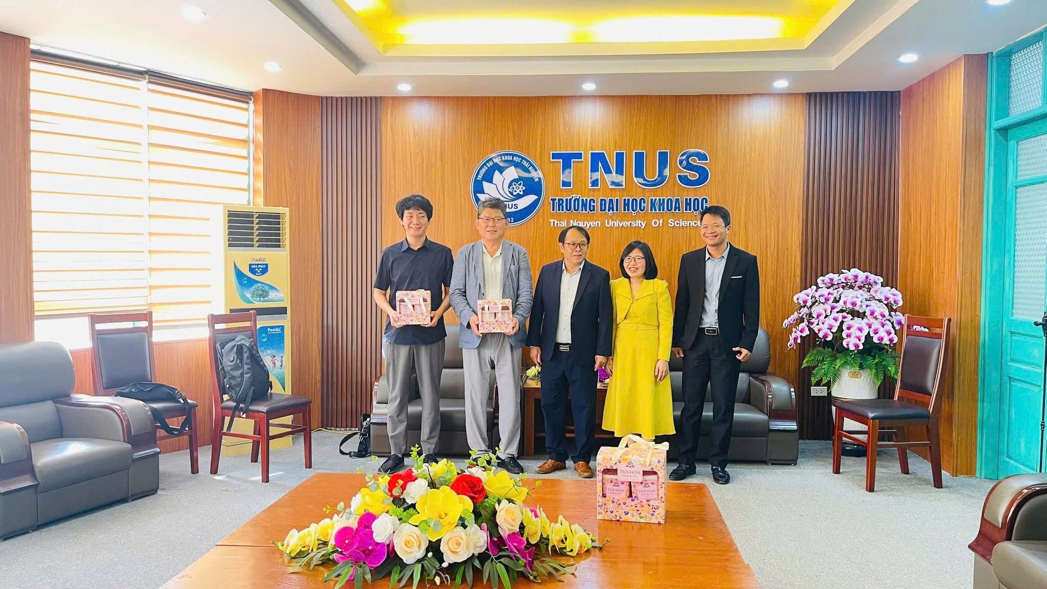 Tọa đàm giao lưu văn học Hàn - Việt: “Hồn và văn, câu chuyện vượt qua ranh giới”